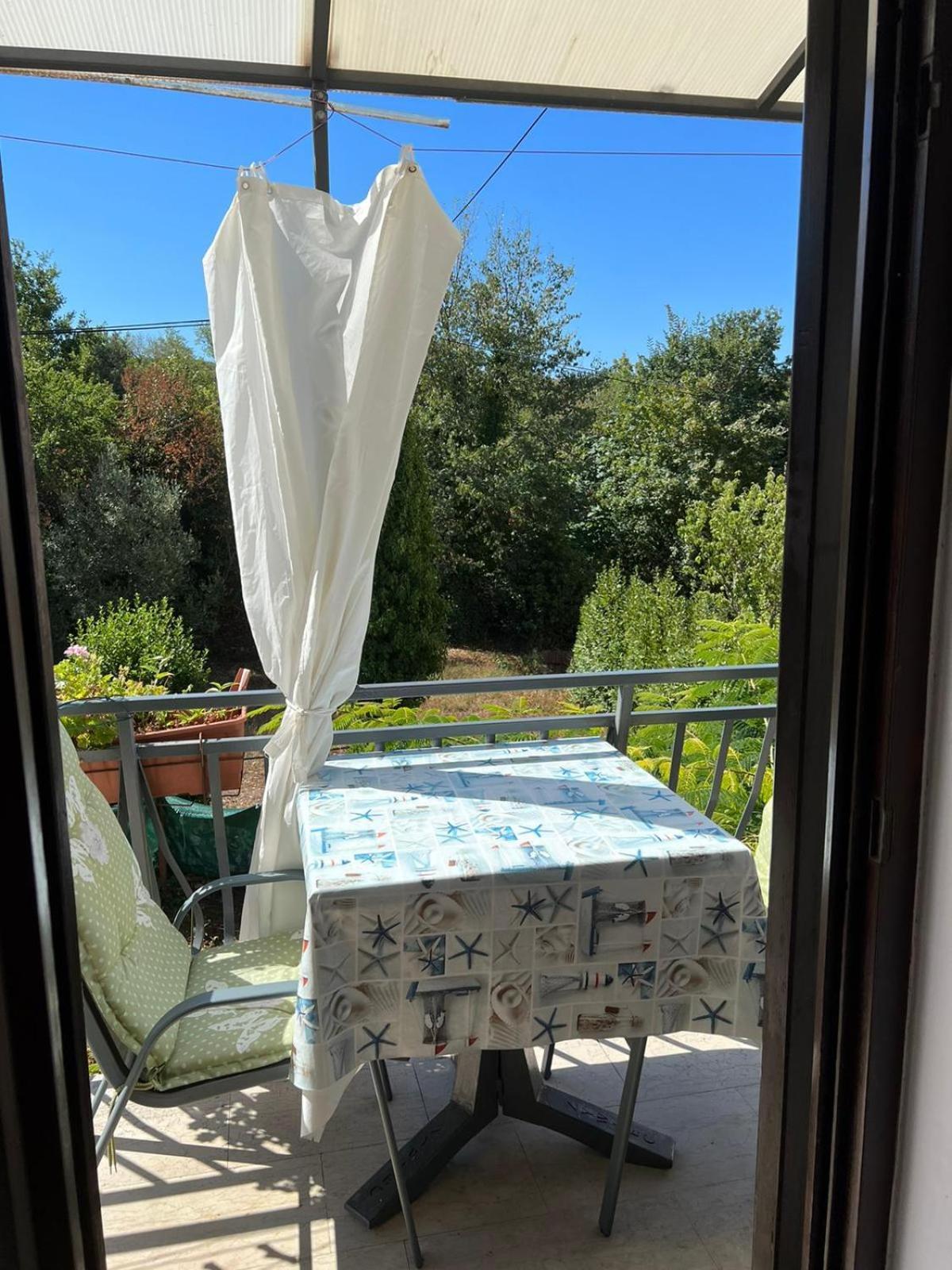 Draga Rooms Njivice Cameră foto